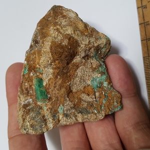 525ct top green emerald crystals on matrix specimen